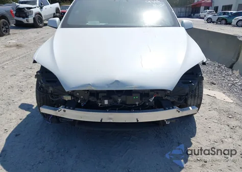 2023 Tesla Model X Dual Motor All-Wheel Drive/Standard Range из США, поврежденный, VIN 7SAXCBE57PF369944